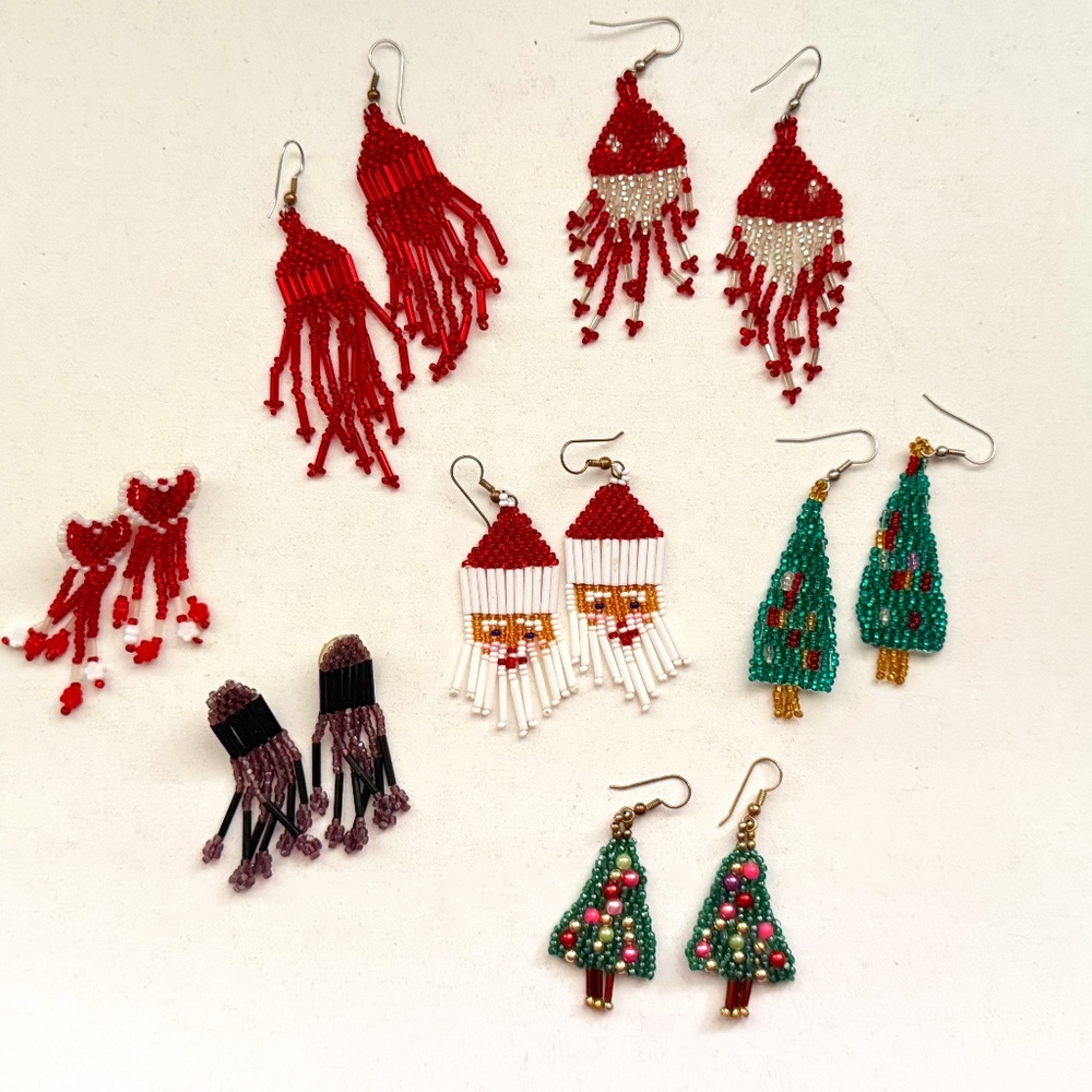 Vintage Lot of‎ Dangle Earrings Christmas Valentines Day Everyday Wear